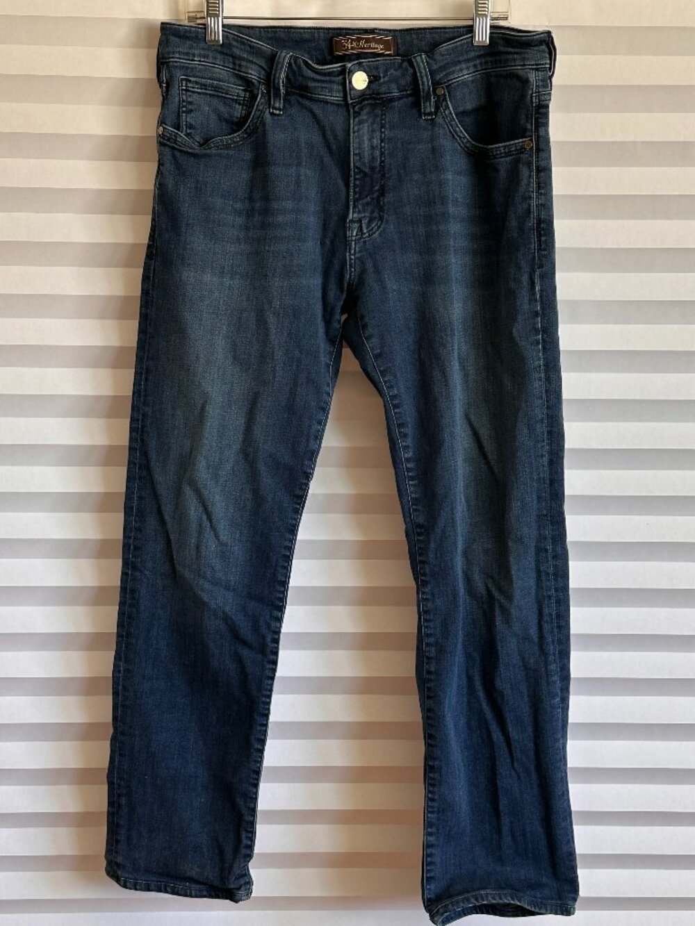 34 Heritage Men's Blue Denim Courage Mid-Rise Straight Leg Jeans 36x32